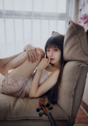 男友把舌头都伸进我的小花园_720在线视频播放