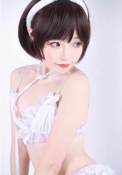 女神菲菲紫薇极品大秀_蓝光高清视频播放