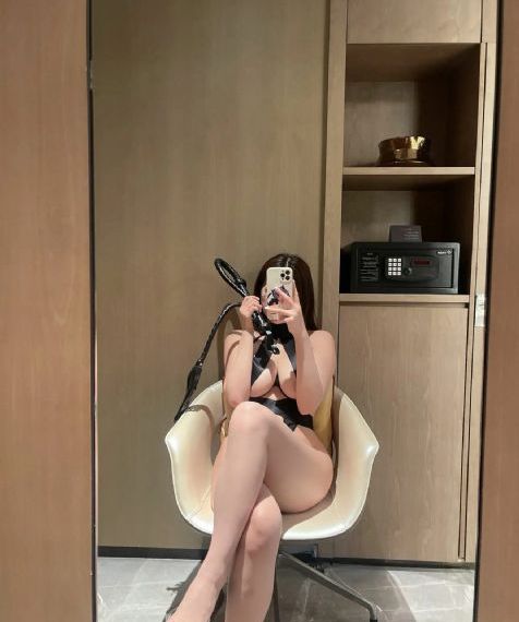 制服丝袜电影第一页_蓝光动漫在线观看