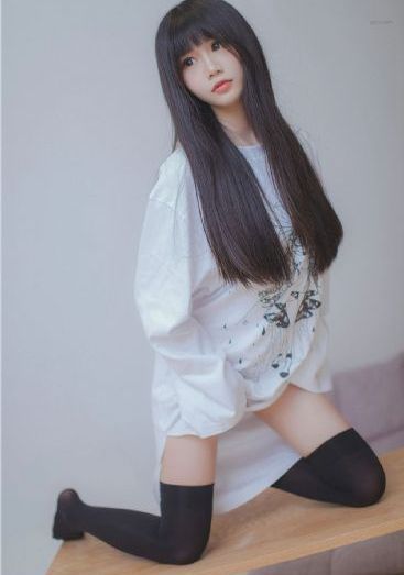 吃奶摸下的激情叫床视频_剧情片免费全集观看