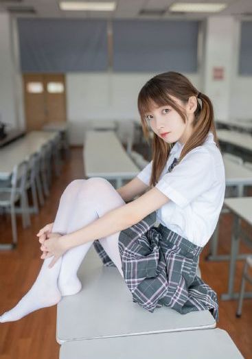 五月天婷婷狠狠_BD电影全集观看