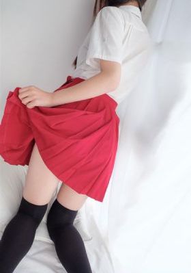 国产剧情AV杀害丝袜美女_BD英语全集免费观看