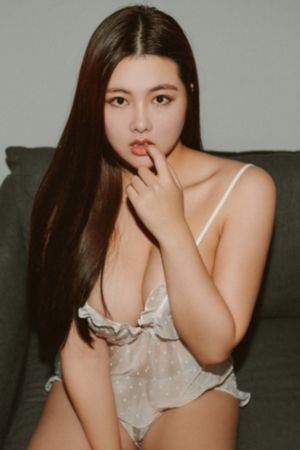 藤蔓捆绑高潮触手调教道具女_BD英语在线观看高清