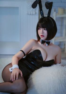 艳妇乳峰乱颤娇喘连连主人_BD在线观看完整版